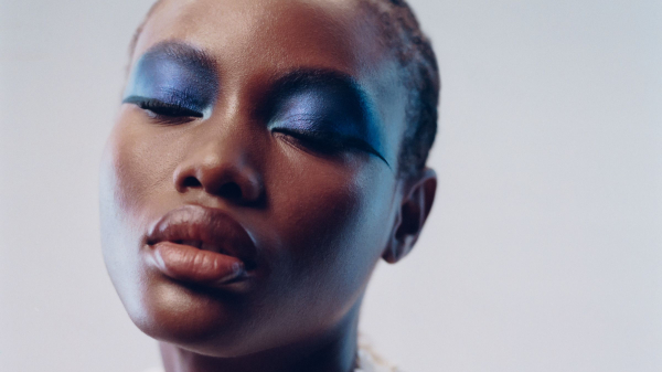 22 Best Gifts $25 and Under That Feel Like a Splurge